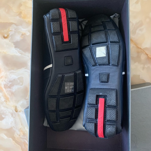 SOLD! ❤️ Prada Sneakers - Picture 3 of 6